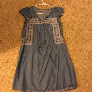 Old Navy Embroidered Denim Dress